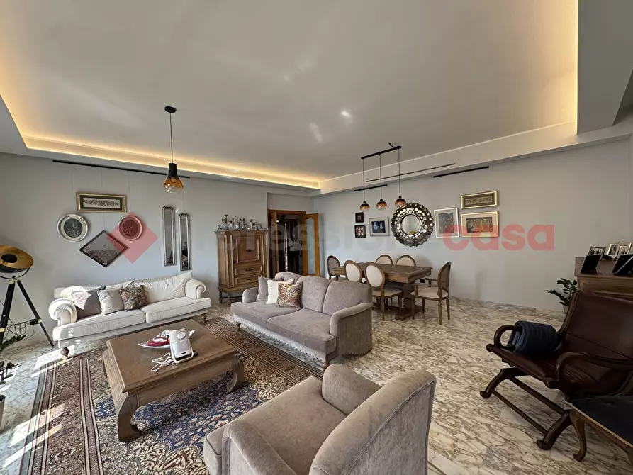 Immagine 4 di Appartamento in vendita  in Viale VIRGILIO, 104 a Taranto