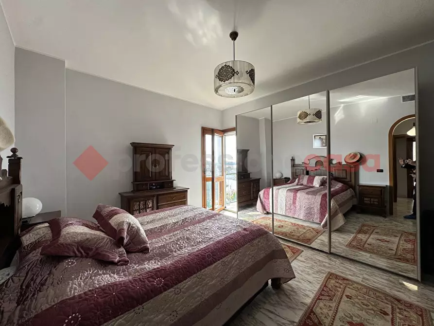 Immagine 17 di Appartamento in vendita  in Viale VIRGILIO, 104 a Taranto