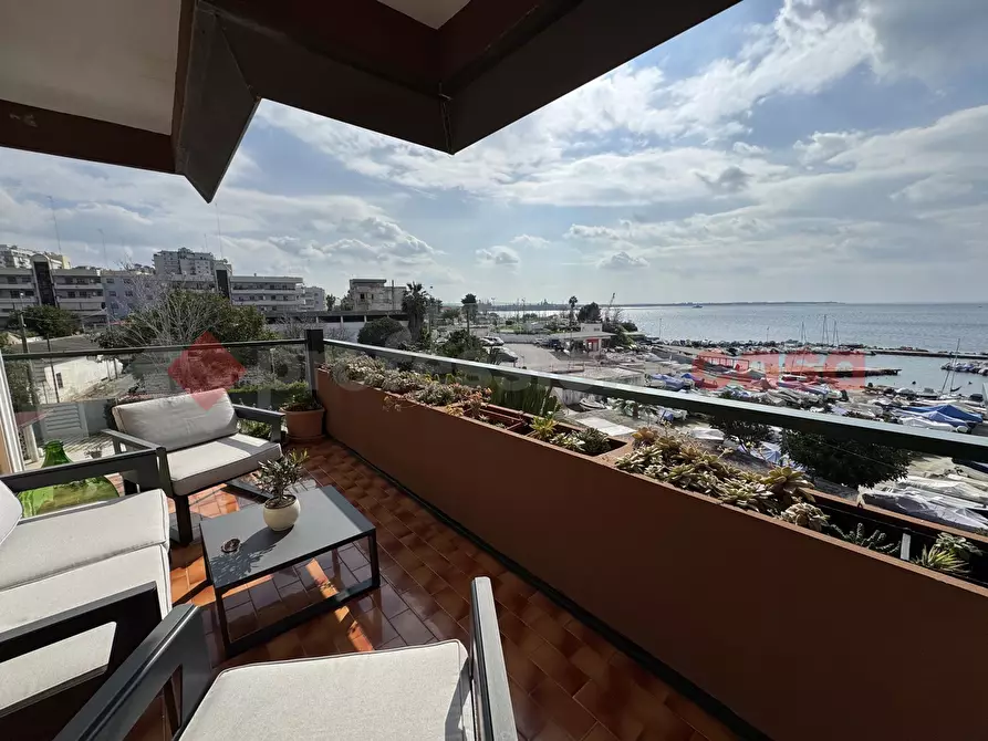 Immagine 1 di Appartamento in vendita  in Viale VIRGILIO, 104 a Taranto