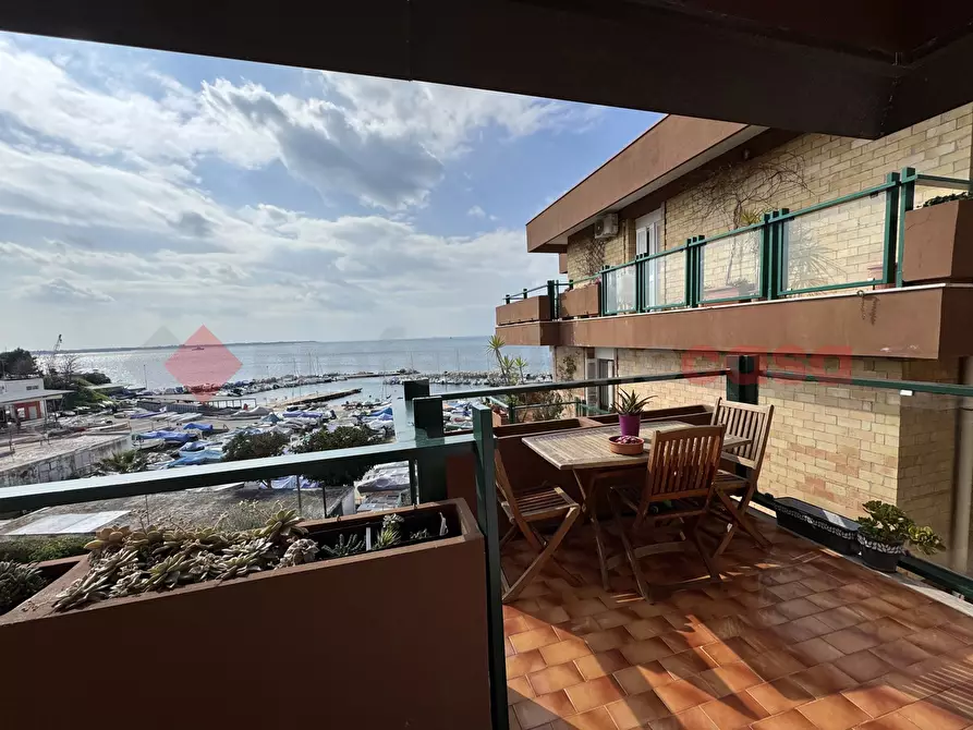 Immagine 5 di Appartamento in vendita  in Viale VIRGILIO, 104 a Taranto