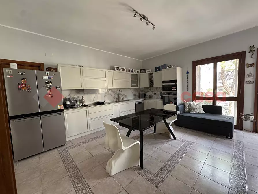 Immagine 15 di Appartamento in vendita  in Viale VIRGILIO, 104 a Taranto