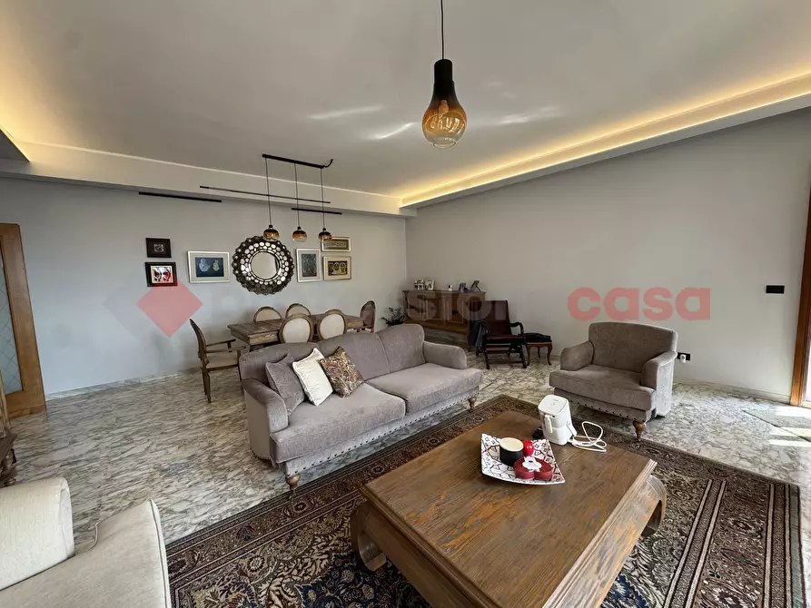 Immagine 3 di Appartamento in vendita  in Viale VIRGILIO, 104 a Taranto