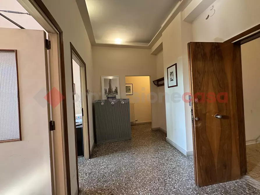 Immagine 6 di Appartamento in vendita  in Piazza CARBONELLI, 6 a Taranto