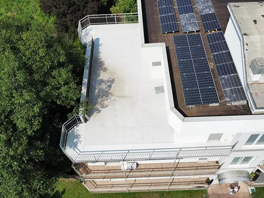 Immagine 2 di Attico in vendita  in Via xxv aprile, 243 a Rovato