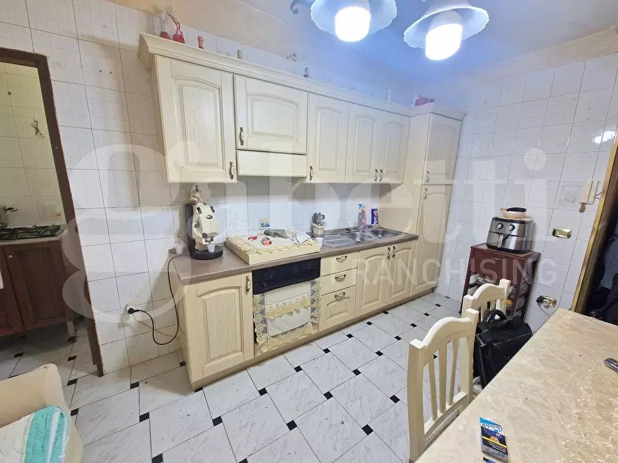 Immagine 4 di Appartamento in vendita  in Via camillo benso cavour a Torre Annunziata