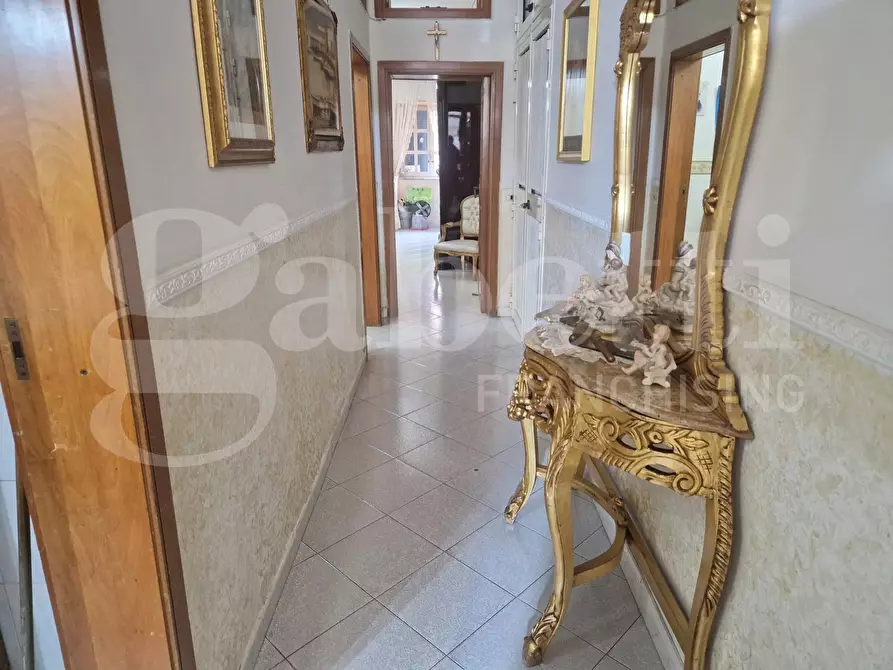 Immagine 3 di Appartamento in vendita  in Via camillo benso cavour a Torre Annunziata