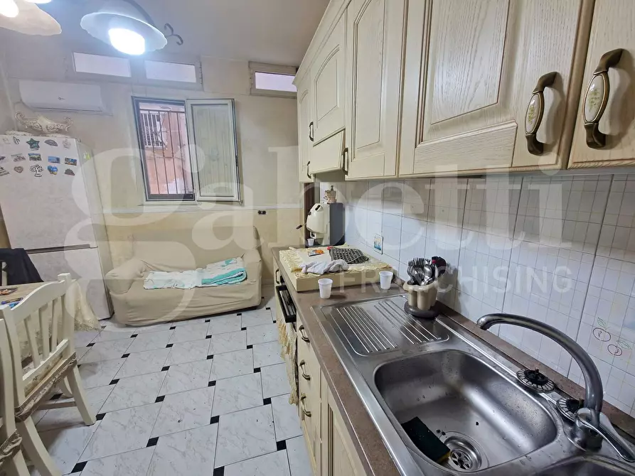 Immagine 5 di Appartamento in vendita  in Via camillo benso cavour a Torre Annunziata