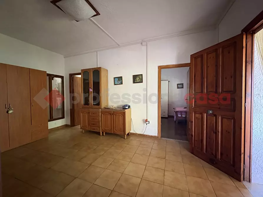 Immagine 13 di Casa bifamiliare in vendita  in Via MARIA FEDERICI, 146 a Fondi