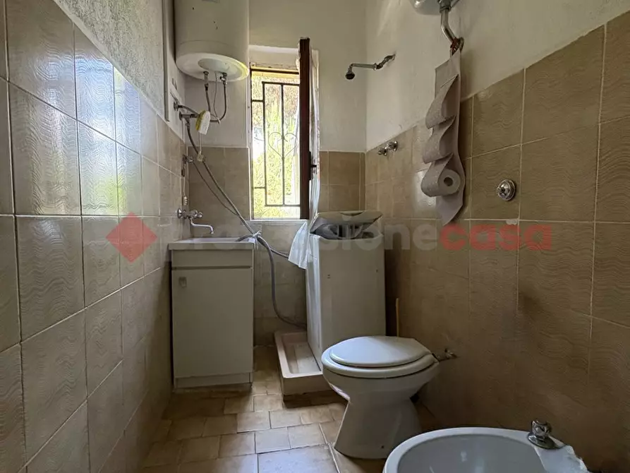 Immagine 12 di Casa bifamiliare in vendita  in Via MARIA FEDERICI, 146 a Fondi