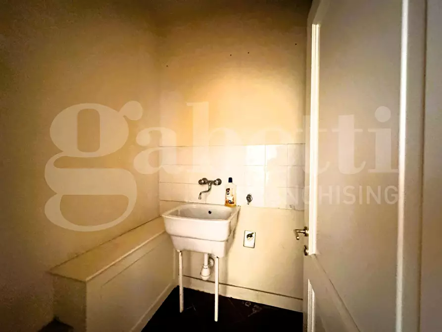 Immagine 18 di Appartamento in vendita  in Viale Gallipoli, 24 a Lecce