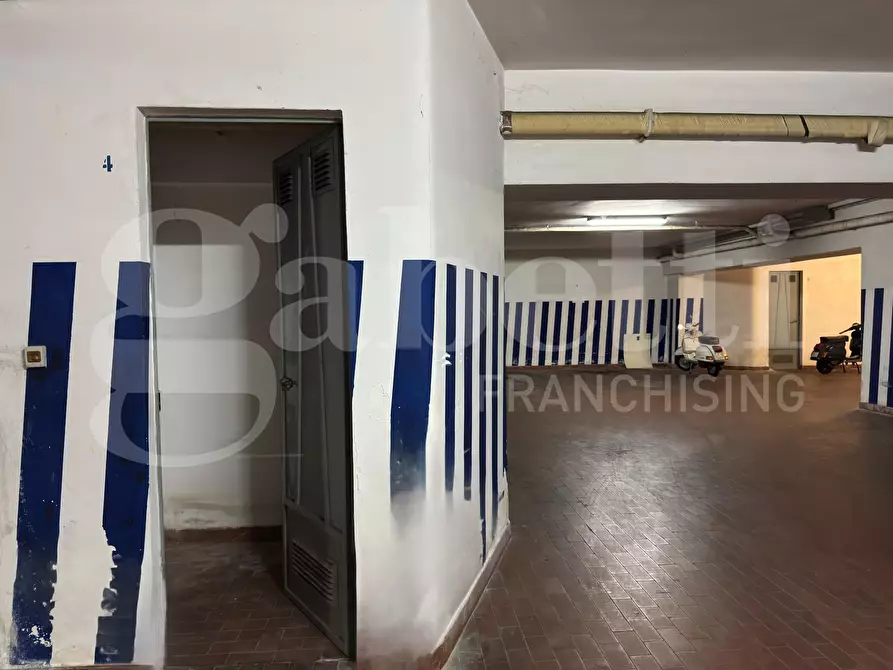 Immagine 25 di Appartamento in vendita  in Viale Gallipoli, 24 a Lecce