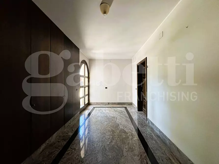 Immagine 7 di Appartamento in vendita  in Viale Gallipoli, 24 a Lecce