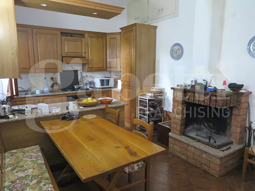 Immagine 26 di Casa bifamiliare in vendita  in Via maesta, 50 a Ameglia