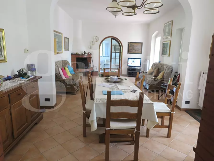 Immagine 5 di Casa bifamiliare in vendita  in Via maesta, 50 a Ameglia