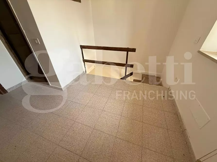 Immagine 12 di Terratetto in vendita  in Piazza ANDREA DEGLI ABBATI, 1 a Assisi