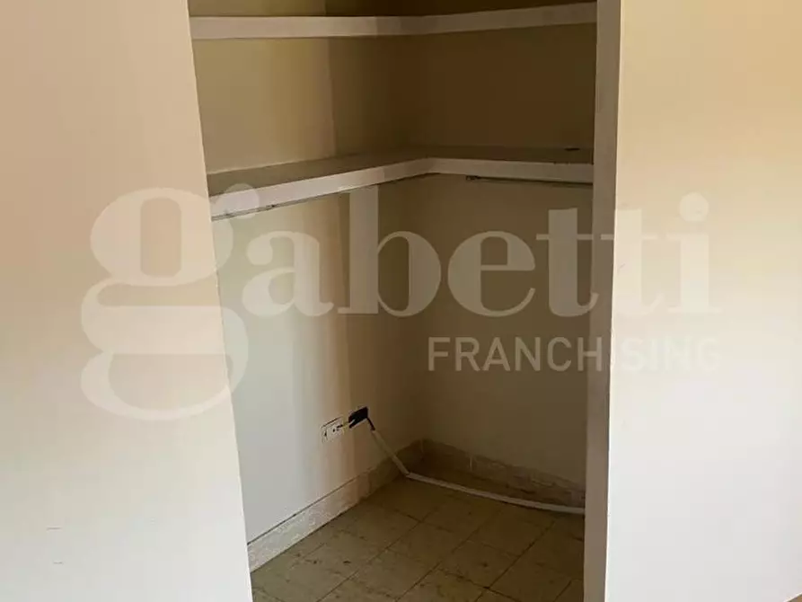 Immagine 11 di Appartamento in affitto  in Via Epitaffio, 111 a Apollosa