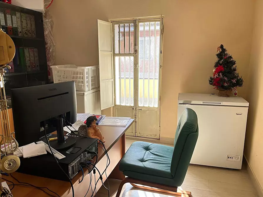 Immagine 9 di Negozio in affitto  in Via COLANGELO a San Severo