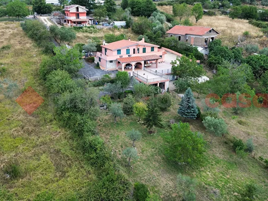 Immagine 2 di Casa bifamiliare in vendita  in Via CAPO LE RIPE, 18 a Fiuggi