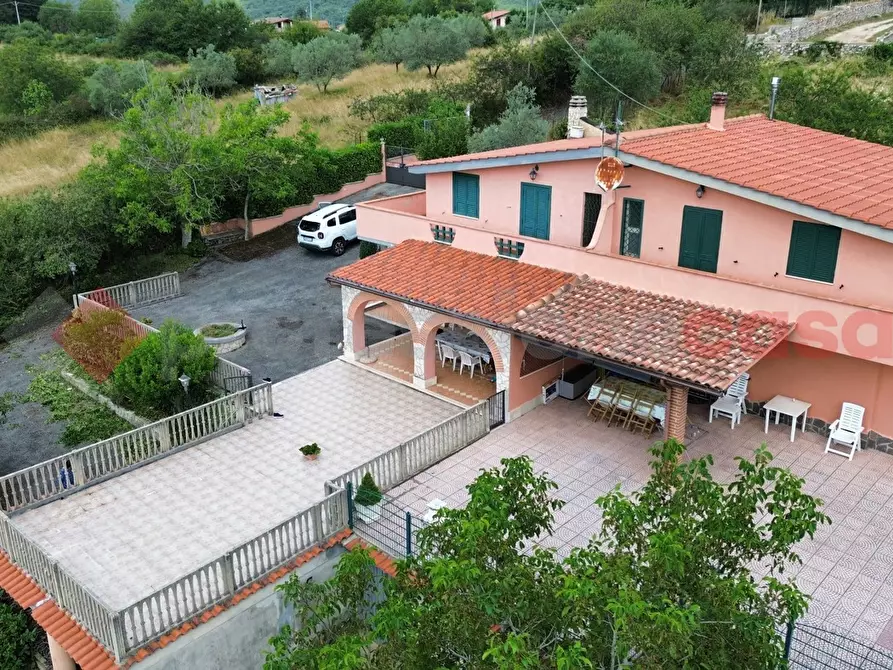 Immagine 19 di Casa bifamiliare in vendita  in Via CAPO LE RIPE, 18 a Fiuggi