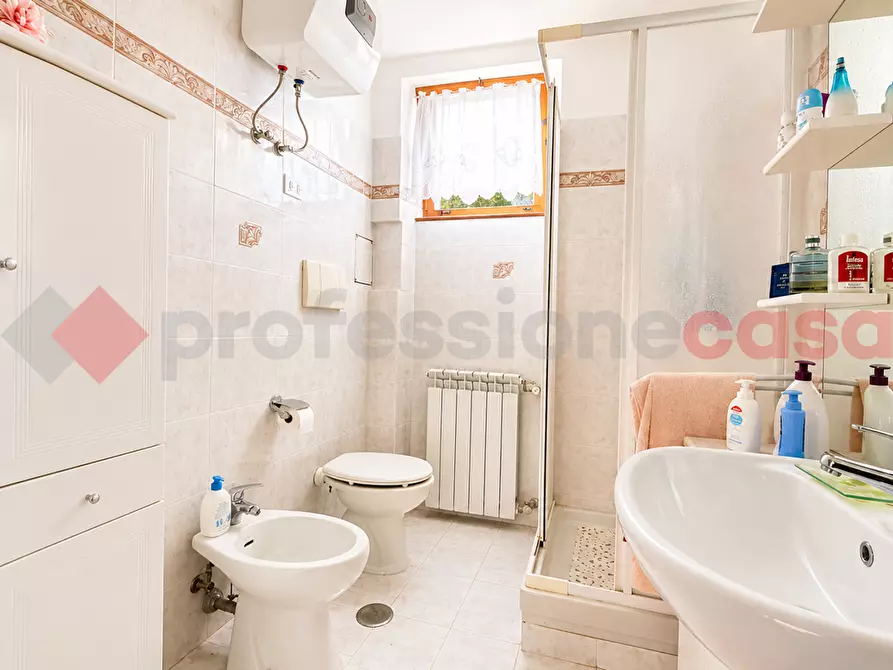 Immagine 10 di Casa bifamiliare in vendita  in Via CAPO LE RIPE, 18 a Fiuggi