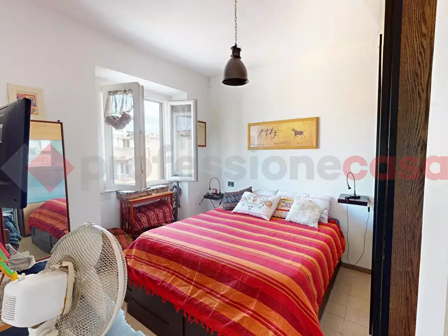 Immagine 17 di Appartamento in vendita  in Via dei Rezzonico a Roma