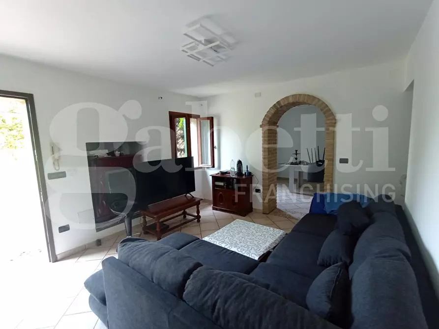 Immagine 1 di Casa indipendente in vendita  in Via CAVARZERE   Via dei Martiri, 59 a Cavarzere