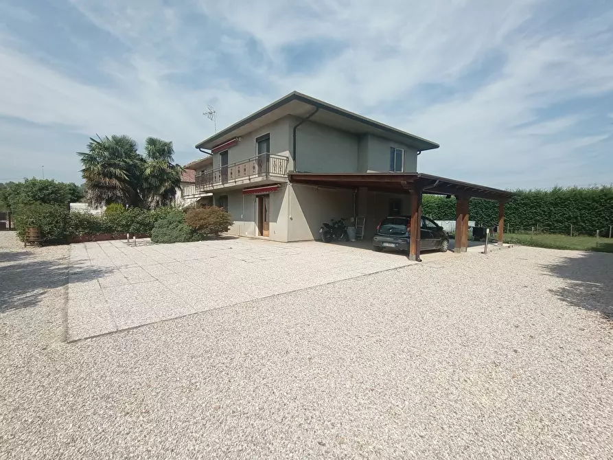 Immagine 31 di Casa bifamiliare in vendita  in Via Cavarzere, localitÃ  Fossaviera, 00 a Cavarzere