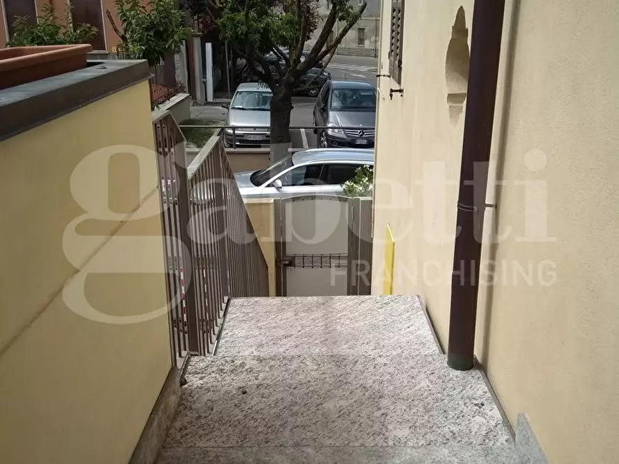 Immagine 7 di Palazzo in vendita  in Piazzale GANELLI, 3 a Codogno