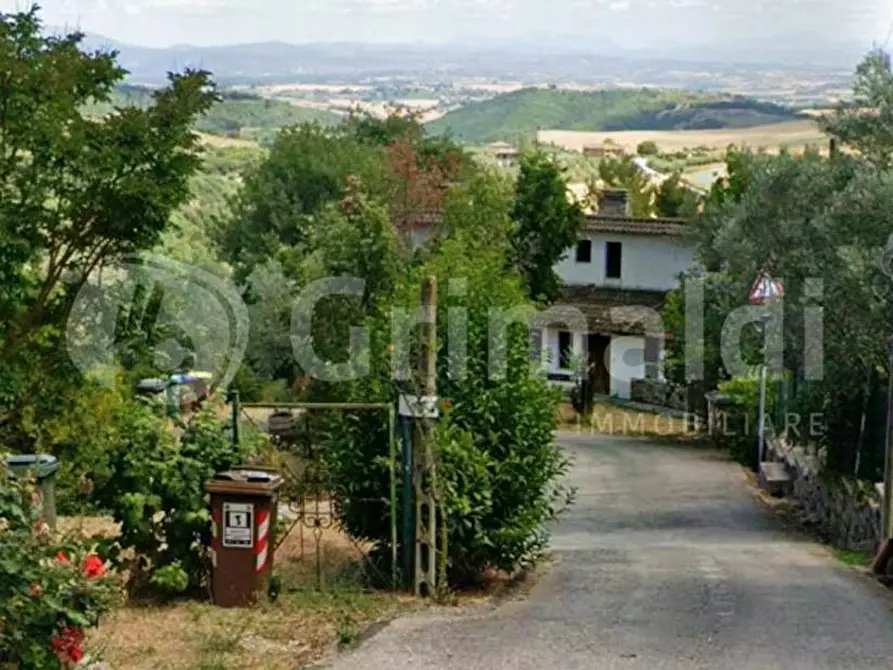 Immagine 3 di Appartamento in vendita  in Via voc. Collebrano a Marsciano