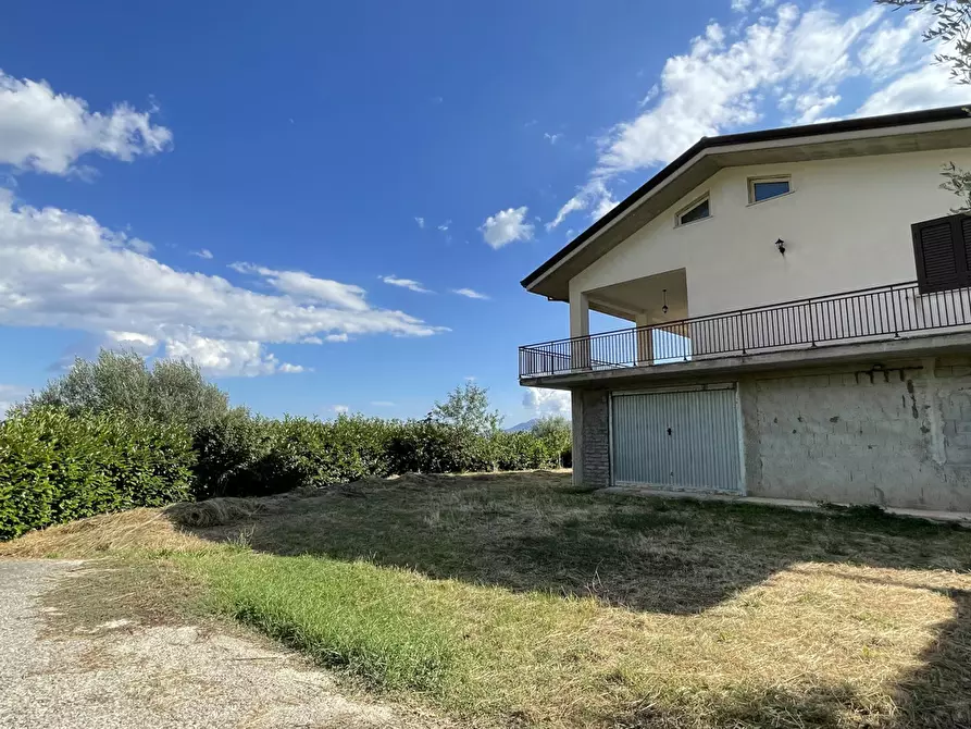 Immagine 33 di Villa in vendita  in Via Miravalle, 21 a Ferentino