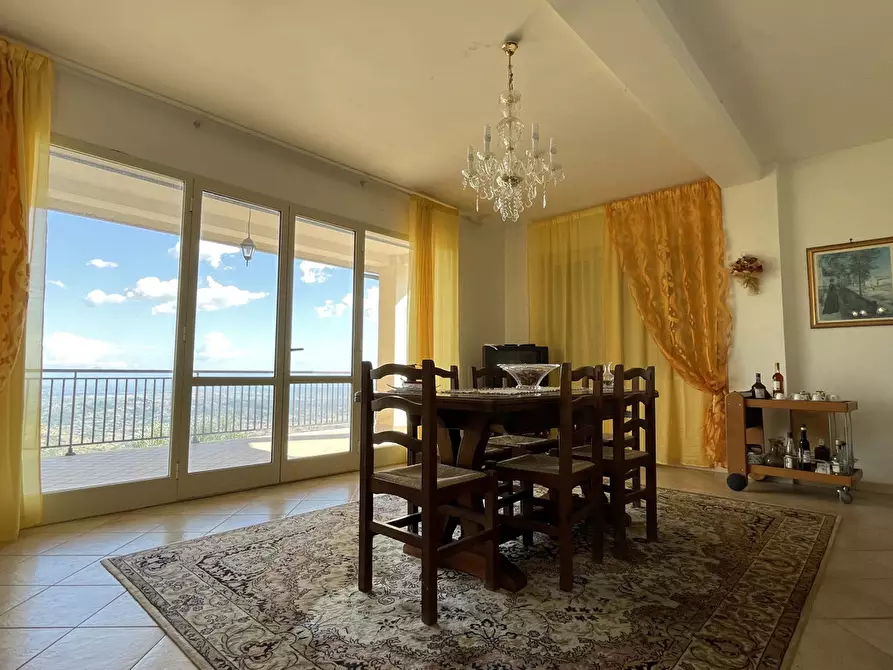 Immagine 6 di Villa in vendita  in Via Miravalle, 21 a Ferentino