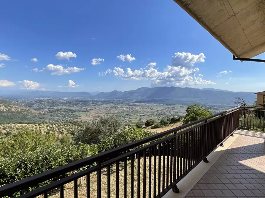 Immagine 14 di Villa in vendita  in Via Miravalle, 21 a Ferentino