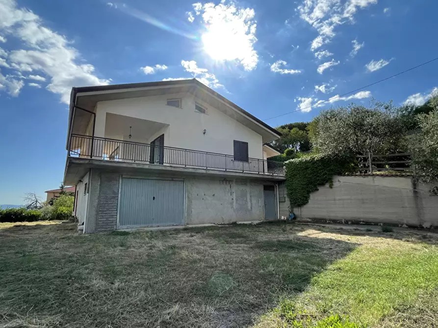 Immagine 34 di Villa in vendita  in Via Miravalle, 21 a Ferentino