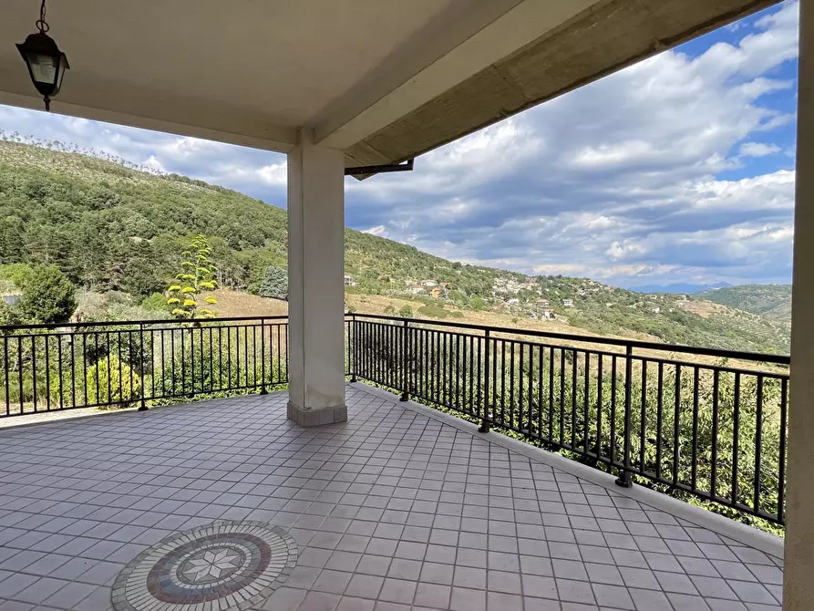 Immagine 15 di Villa in vendita  in Via Miravalle, 21 a Ferentino