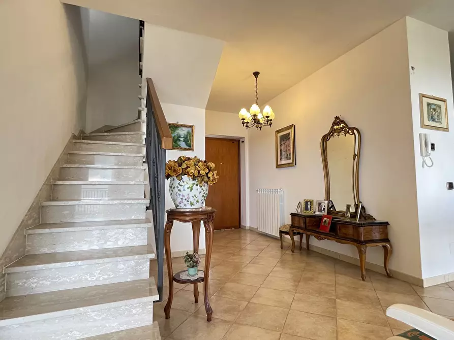 Immagine 1 di Villa in vendita  in Via Miravalle, 21 a Ferentino