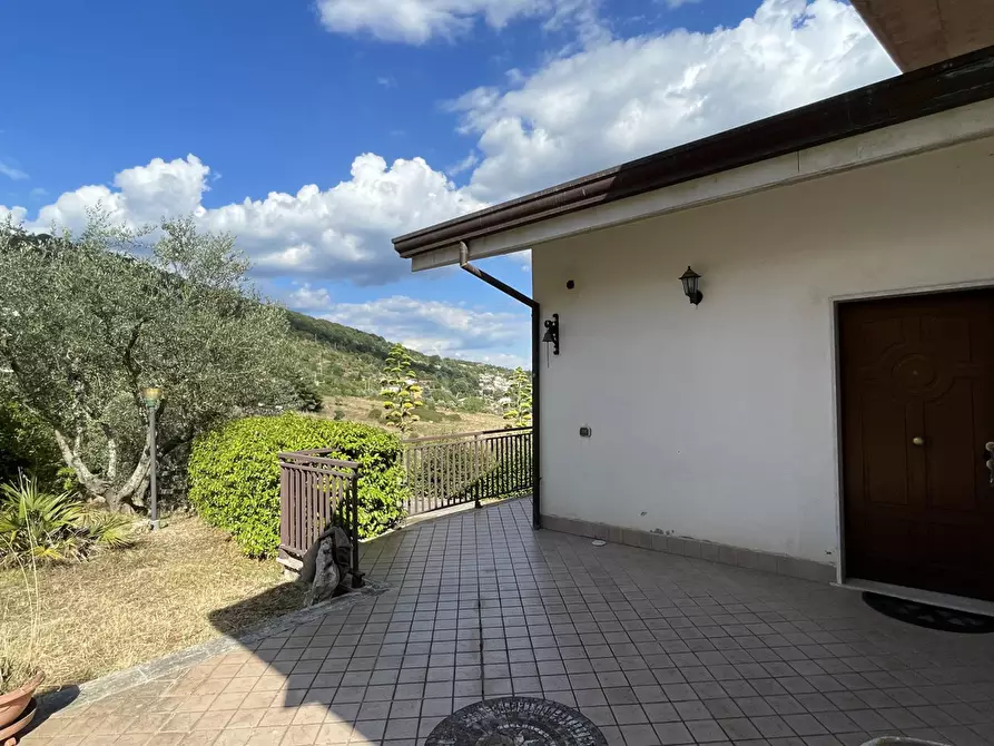 Immagine 29 di Villa in vendita  in Via Miravalle, 21 a Ferentino