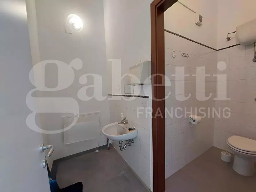 Immagine 9 di Appartamento in vendita  in Via Francesco Petrarca, 16 a Controguerra