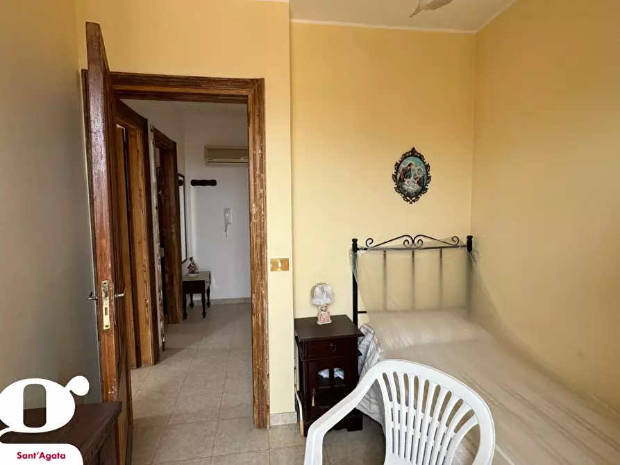 Immagine 12 di Appartamento in vendita  in Via PACE, 28 a Sant'agata Di Militello