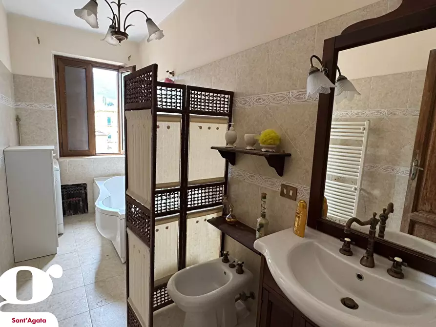 Immagine 13 di Appartamento in vendita  in Via PACE, 28 a Sant'agata Di Militello
