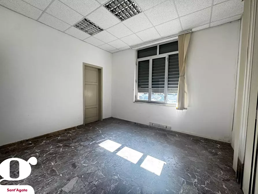 Immagine 3 di Ufficio in vendita  in Via OLIVETO DUE, 60-62 a Sant'agata Di Militello