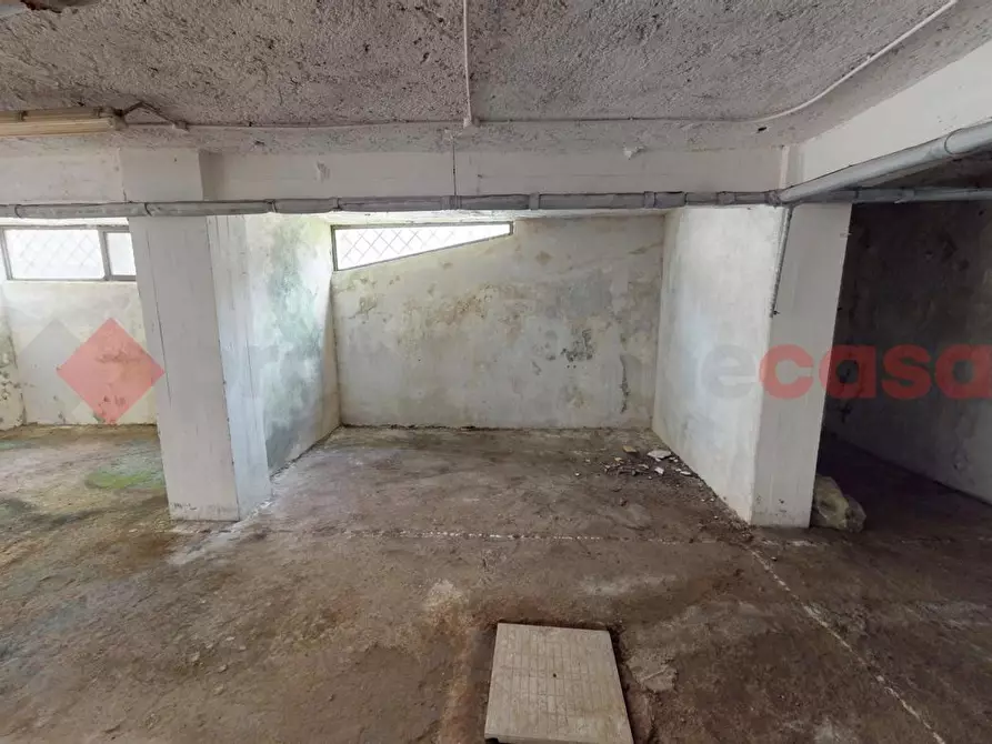 Immagine 9 di Box auto in vendita  in Via dei Castiglioni a Roma