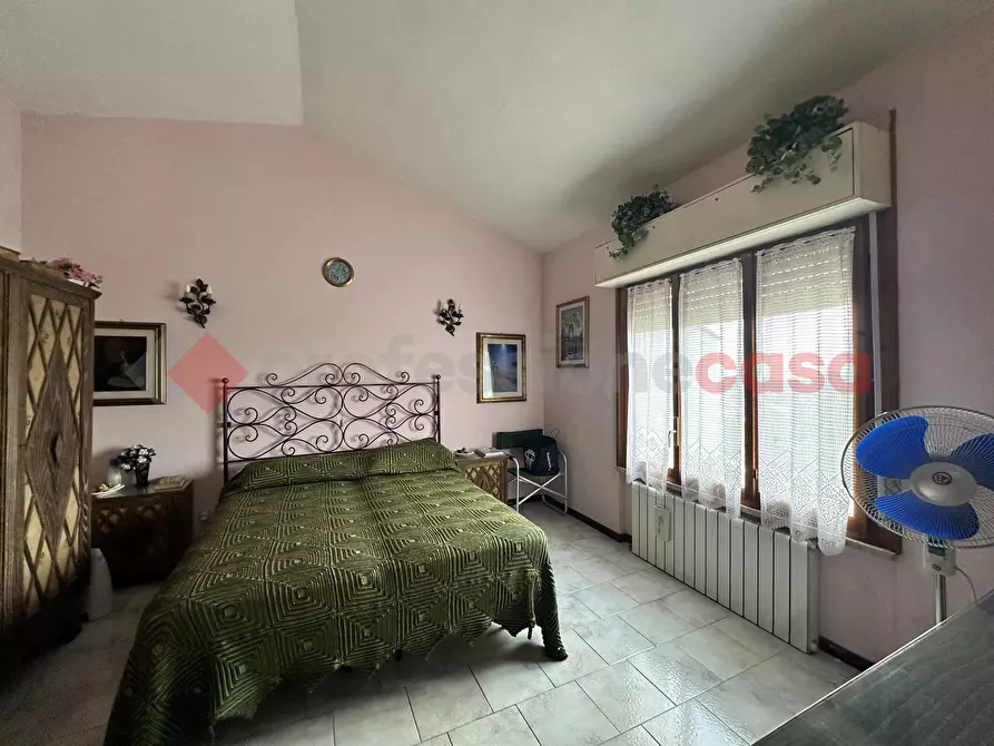Immagine 17 di Villetta a schiera in vendita  in Via degli oleandri, 7a a Torre Cajetani