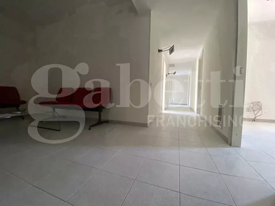 Immagine 11 di Ufficio in affitto  in Via Umberto I, 106G a Sassari