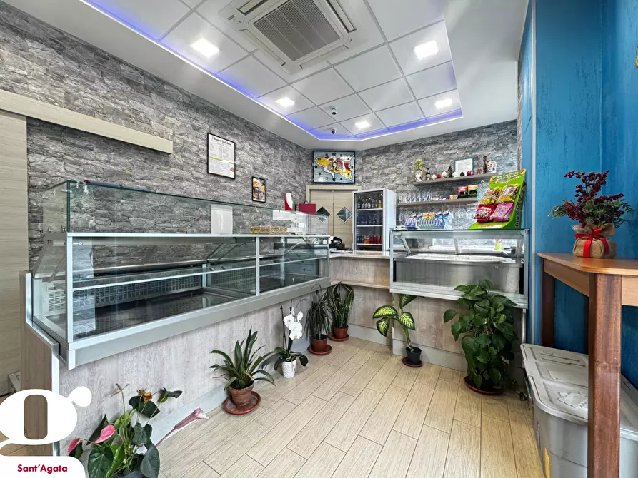 Immagine 2 di Attività commerciale in vendita  in Piazza DUOMO, 44 a Sant'agata Di Militello