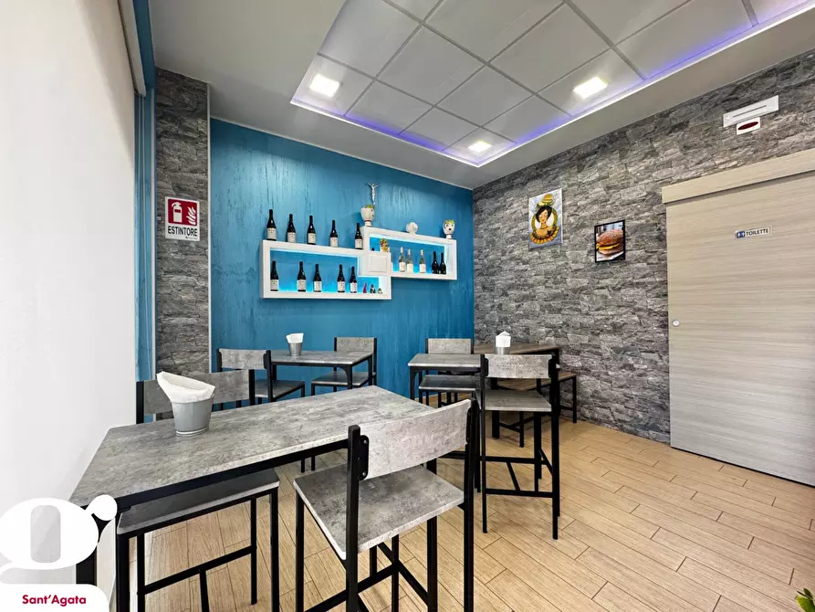Immagine 3 di Attività commerciale in vendita  in Piazza DUOMO, 44 a Sant'agata Di Militello
