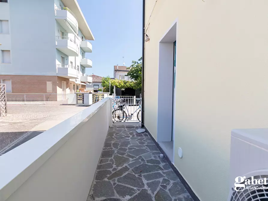 Immagine 15 di Appartamento in vendita  in Via del Cardellino a Gabicce Mare