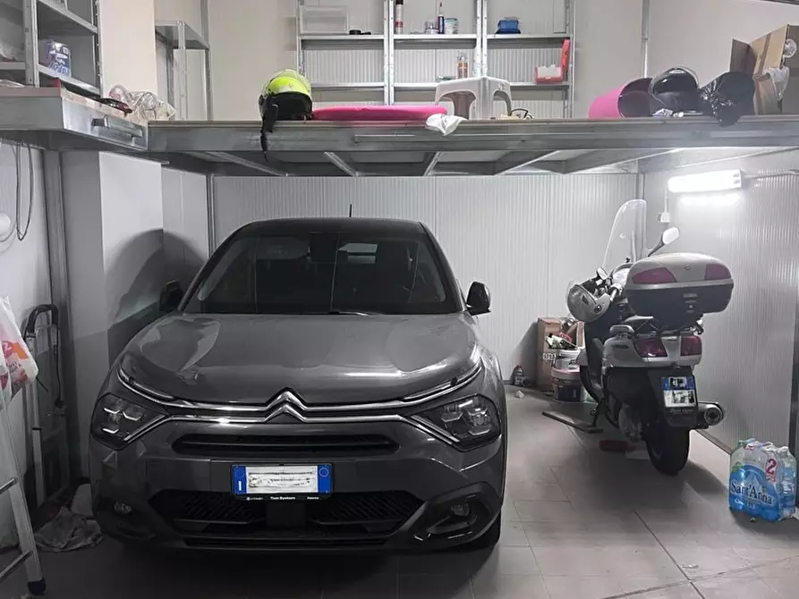 Immagine 2 di Box auto in vendita  in Via Leonardo da Vinci, 312 a Palermo