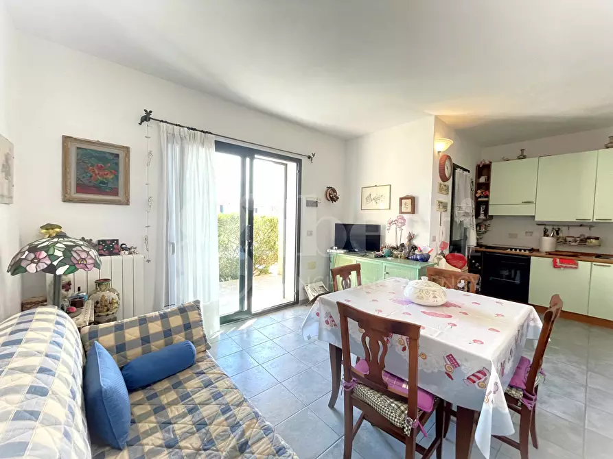 Immagine 11 di Villetta a schiera in vendita  in Via Dora Baltea, 10 a Budoni