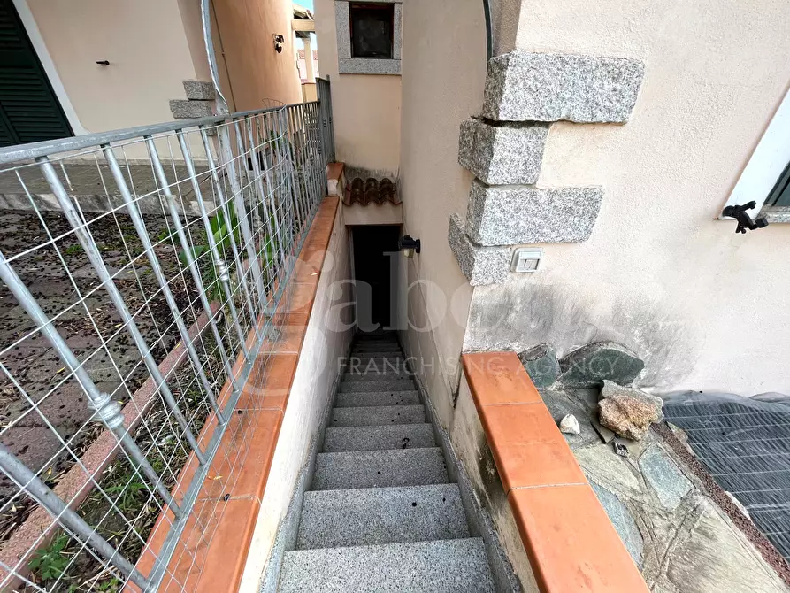 Immagine 35 di Villetta a schiera in vendita  in Via Dora Baltea, 10 a Budoni