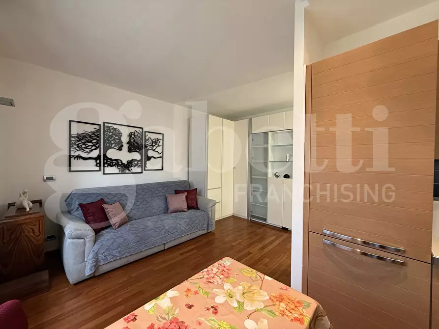 Immagine 3 di Appartamento in vendita  in Corso Salvemini a Grugliasco